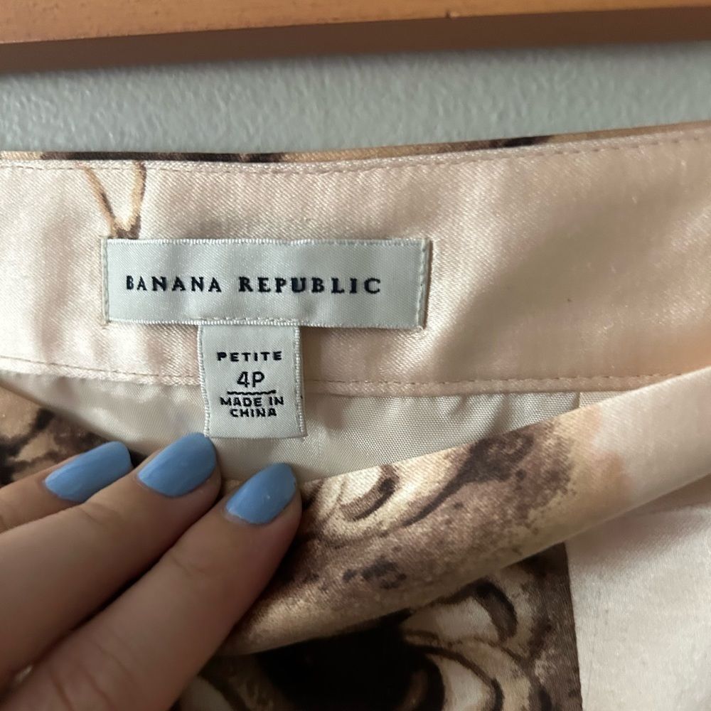 Banana republic silk blend printed skirt 4 - Picture 6 of 9